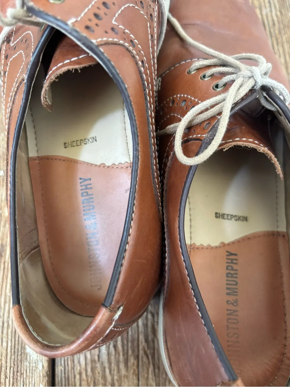Johnston & Murphy Tan Leather Derby Oxfords with Cream Laces